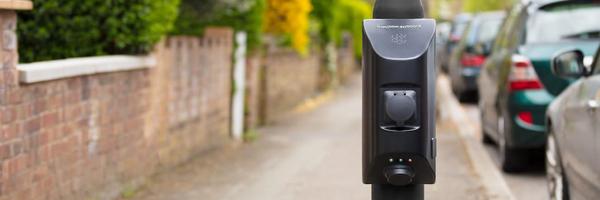 char.gy backpack style charge point on lampost