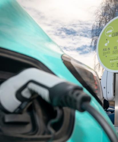 Guide to on-street charging in the UK