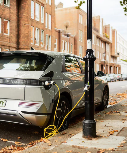 ubitricity on-street charge point 