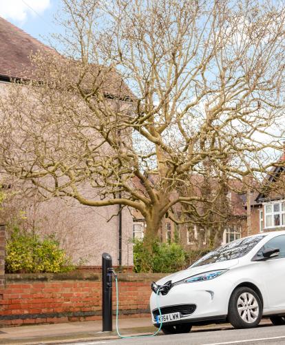 char.gy bollard EV charger