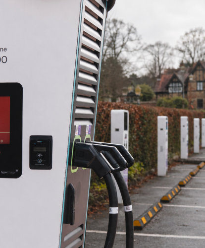 Roam Charging partners with Hand Picked Hotels