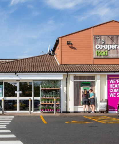 Zest and Heart of England Co-op partner to bring Ultra-rapid EV charging to nine stores