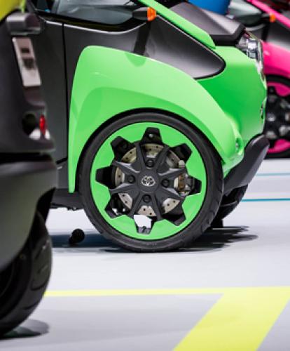 Electric vehicle push planned by Toyota