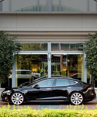 Tesla to bring Destination Charging to the UK