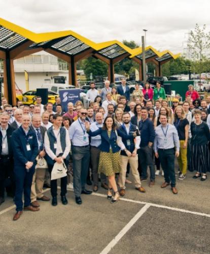 Ultra-rapid charging devices show 82% increase since February last year