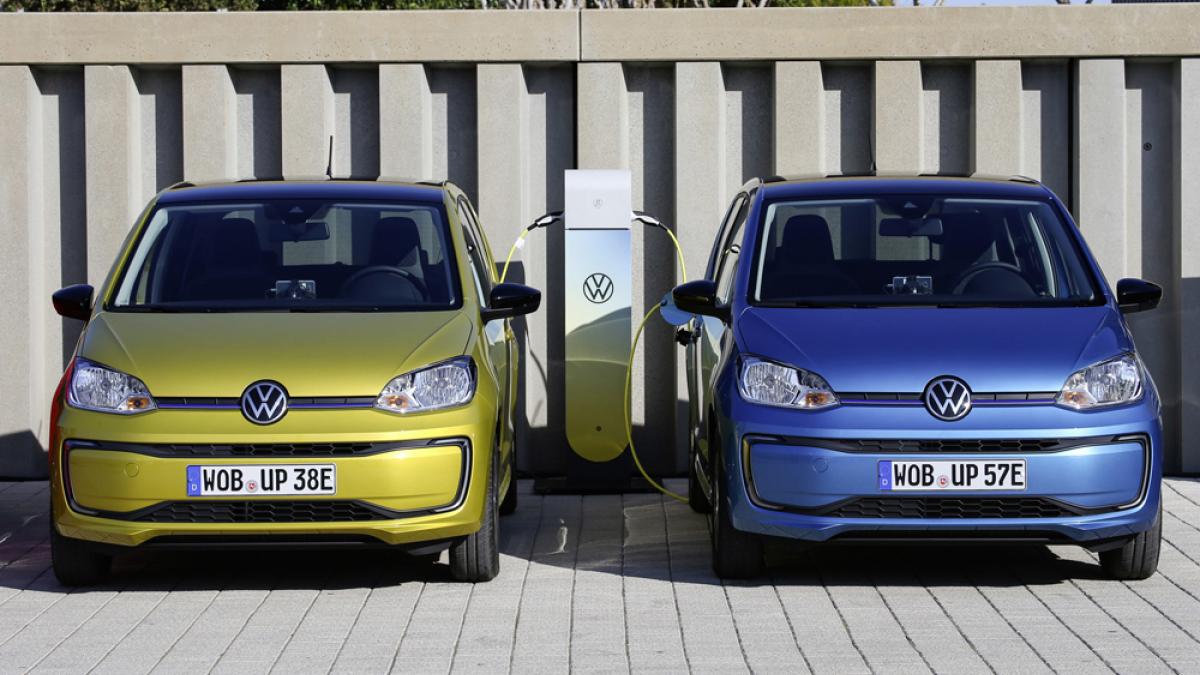 elfbar elfa kaufen Yours to Drift: The Locally Assembled Golf R Now Available from RM332,990  with VAP main image 1