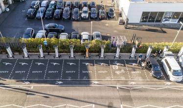  IONITY opens Ireland’s largest high-powered EV charging station at Charlestown Shopping Centre. 