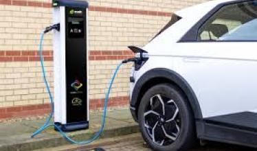 Tewkesbury and Winchcombe - Evolt charging