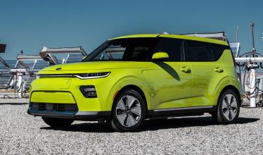 Kia reveals new Soul EV with 64 kWh battery