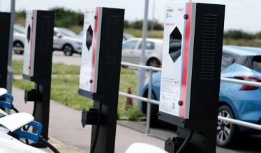 Nissan and E.On V2G charging project to expand