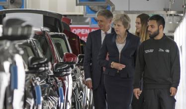 Prime Minister attends Zero Emission Vehicle Summit