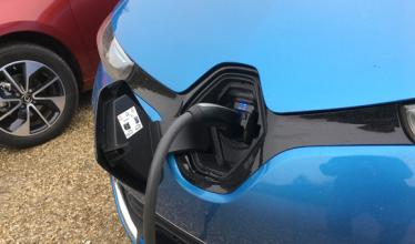 Renault expands ultra rapid charging reach