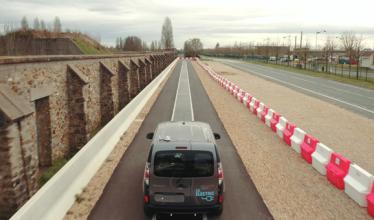 Wireless charging on the move tested by Renault