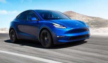Tesla breaks electric car delivery record