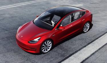 Tesla announces lower price mid-range Model 3