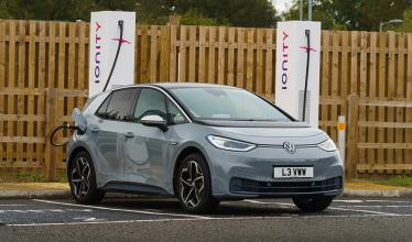 Cost to rapid charge an EV rises a fifth since last summer