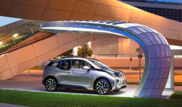 Solar charging station at BMW Welt begins Operation