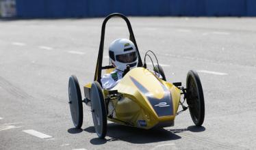 London schools invited to compete on Formula E track