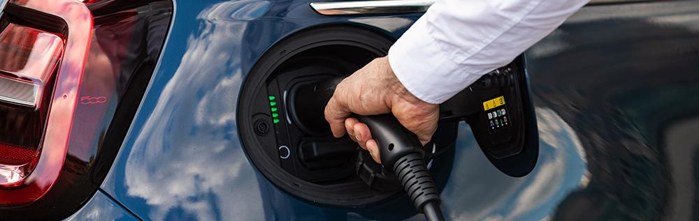 Charging a Fiat 500 at home