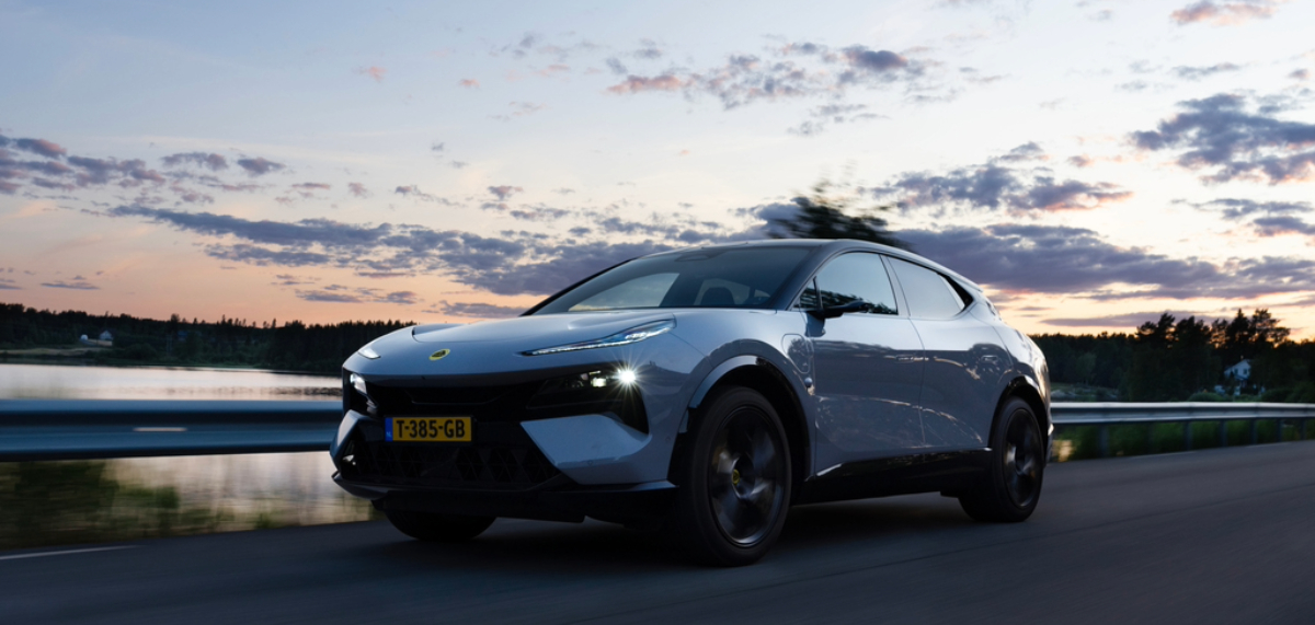 How long does it take to charge a Lotus Eletre?