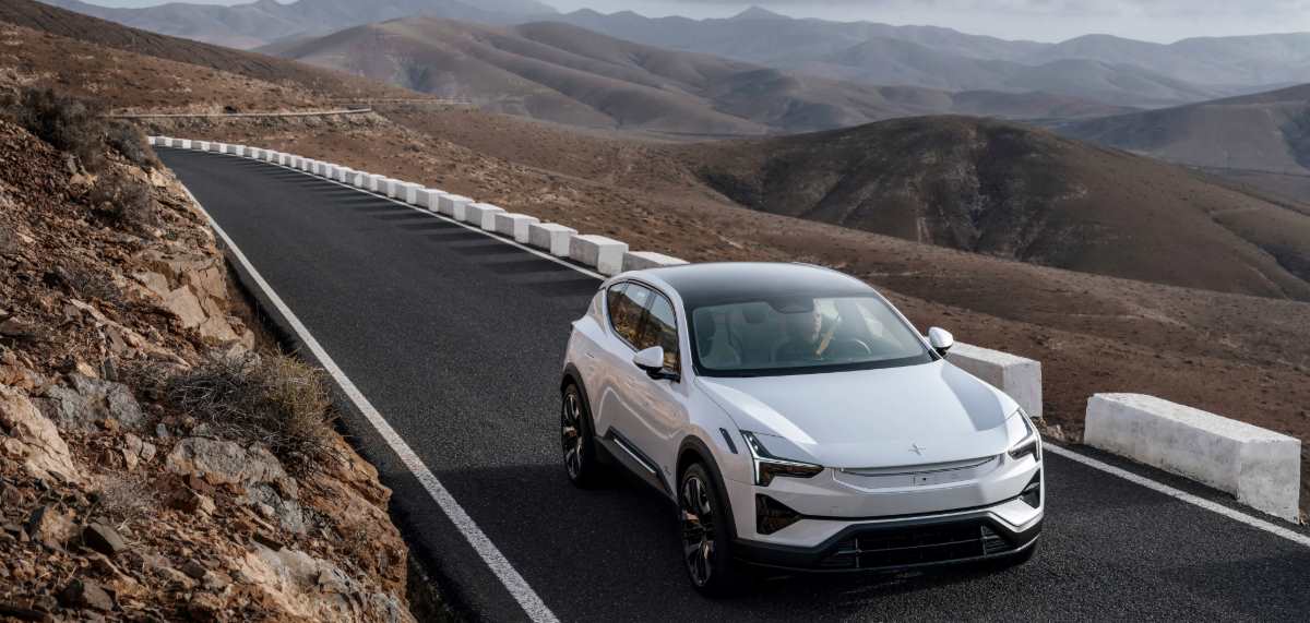 How to charge a Polestar 3