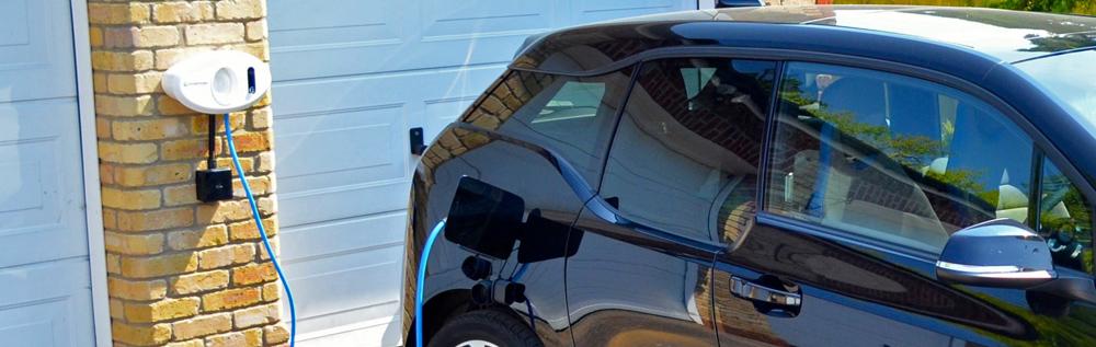Charging a BMW i3 at home