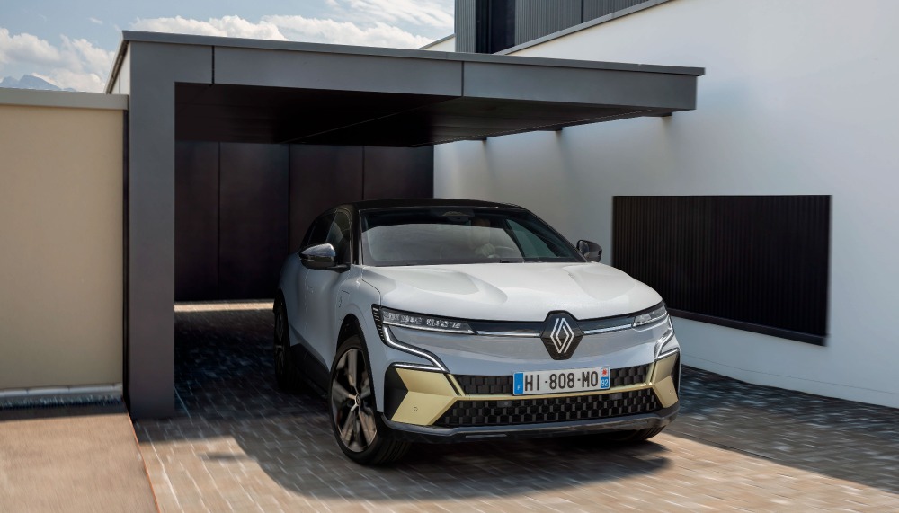 Charging a Renault Megane E Tech Electric at home