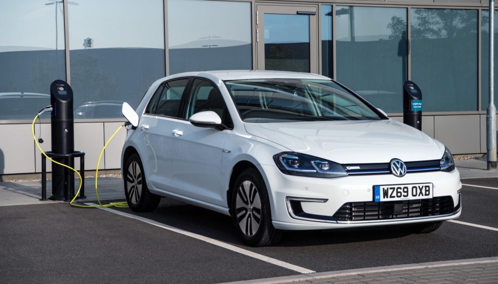  How much does it cost to charge a VW e-Golf?