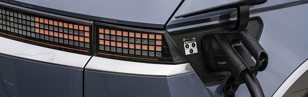 How long does it take to charge an Hyundai Ioniq 5?