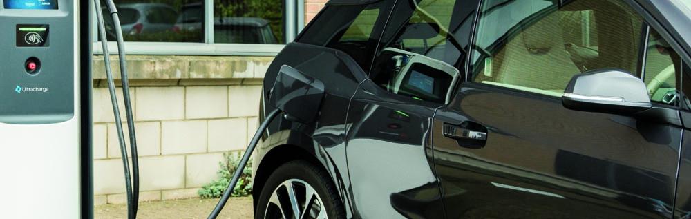 Charging a BMW i3 on public networks
