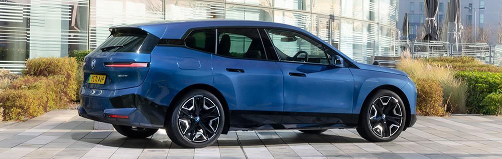 How much does it cost to charge a BMW iX?