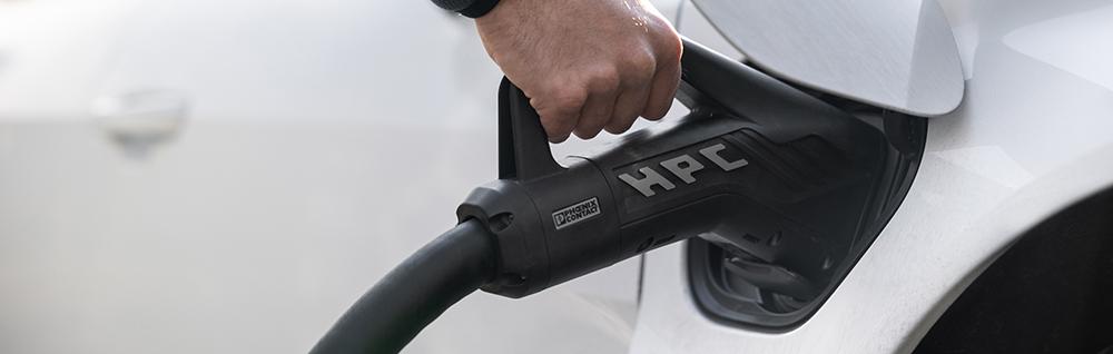 Charging an Audi e-tron GT at home