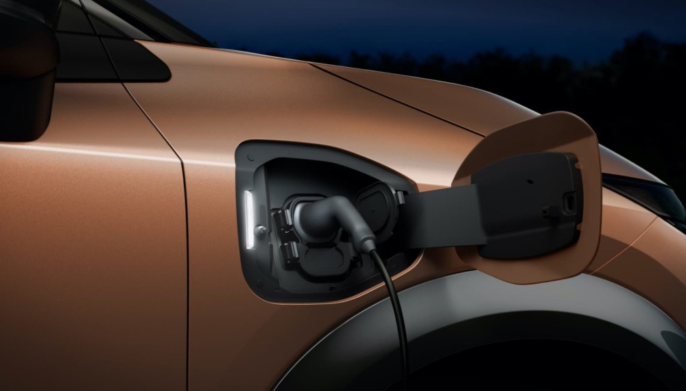 How long does it take to charge a Nissan Ariya?