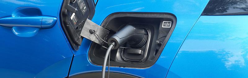 How long does it take to charge a Peugeot e-2008