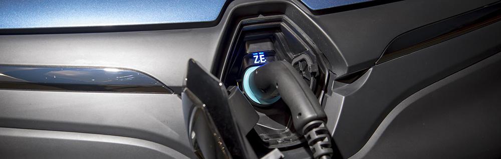 How long does it take to charge a Renault Kangoo Z.E.?