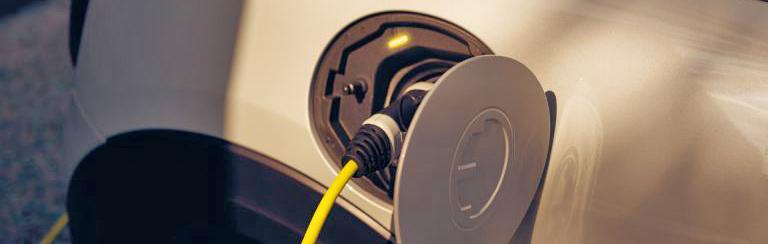 How long does it take to charge a Mini Electric