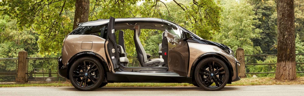 How much does it cost to charge a BMW i3